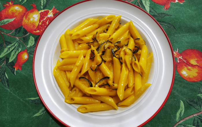 Penna alla mimosa con zafferano dell'Aquila DOP